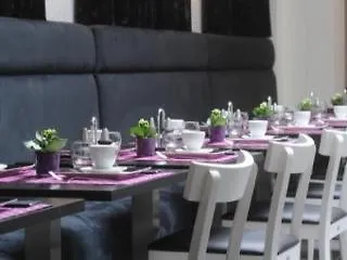 花边酒店 酒店