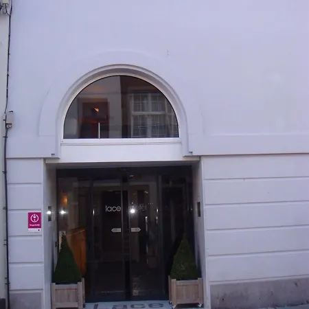 酒店 花边酒店